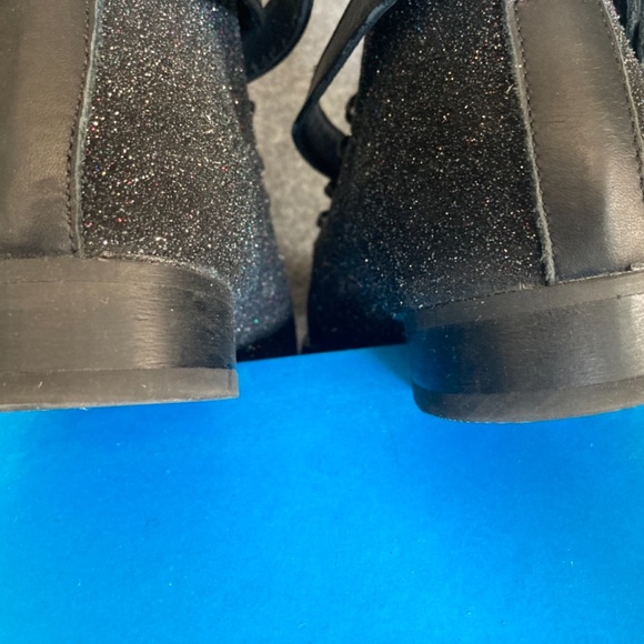 Fluevog Donita Swordfish - low boot with ankle strap- black glitter - women’s 8 - Picture 10 of 12